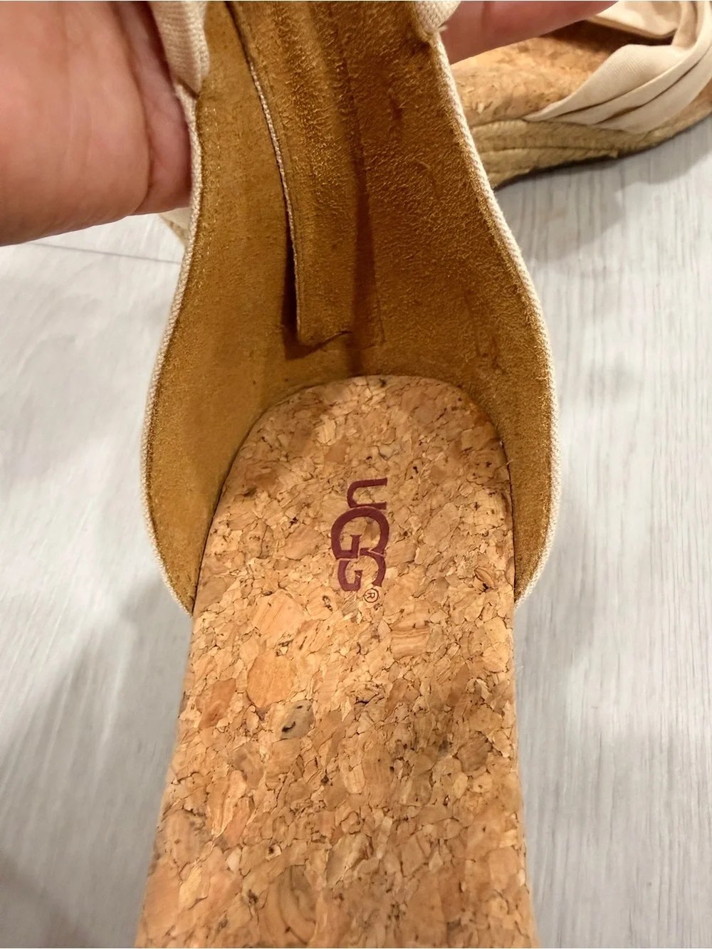 UGG Yarrow Espadrille Wedge Sandals Size 10 Beige Bow Ankle‎